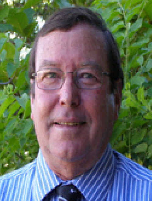 COSTLY PROJECT: Barcaldine Regional Council Mayor Rob Chandler. cont COSTLY PROJECT: Barcaldine Regional Council Mayor Rob Chandler. cont